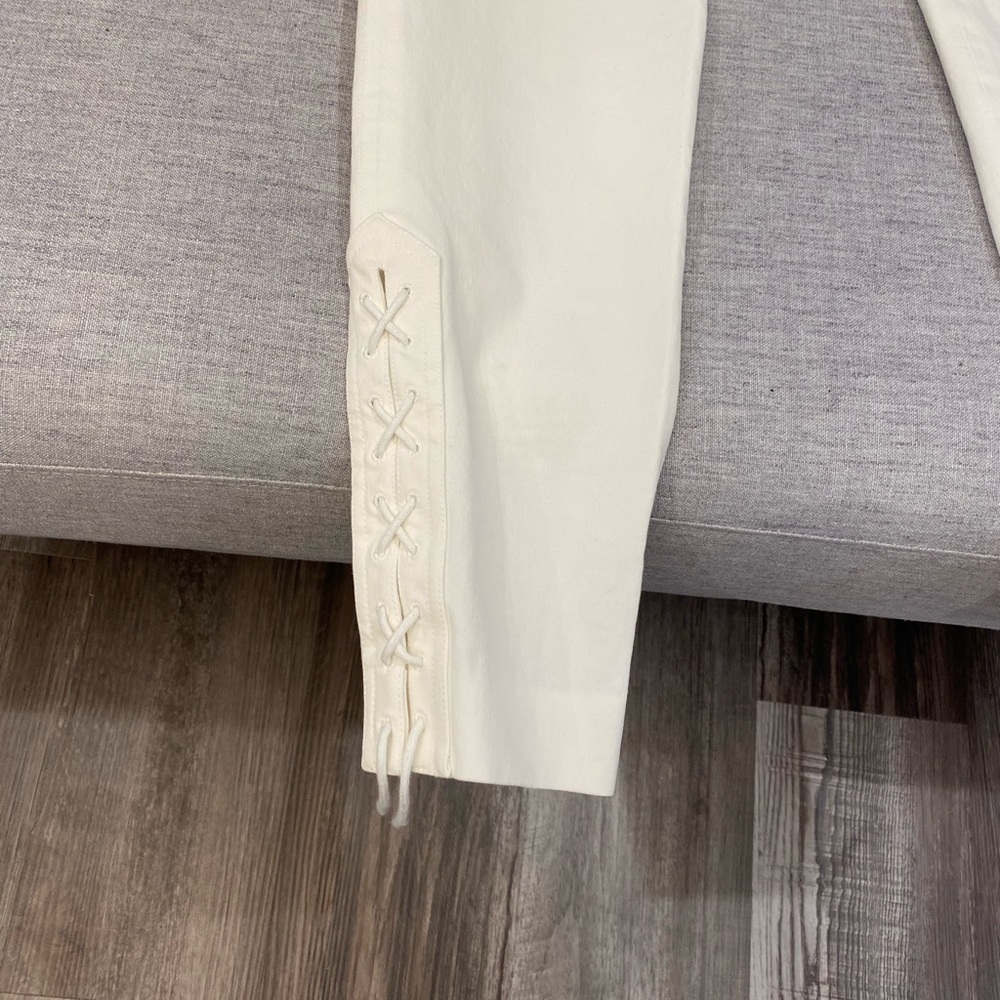 Vintage Chanel White Jeans The 1997 Cruise Collection By Karl Lagerfeld Size 2/4 - Picture 4 of 9